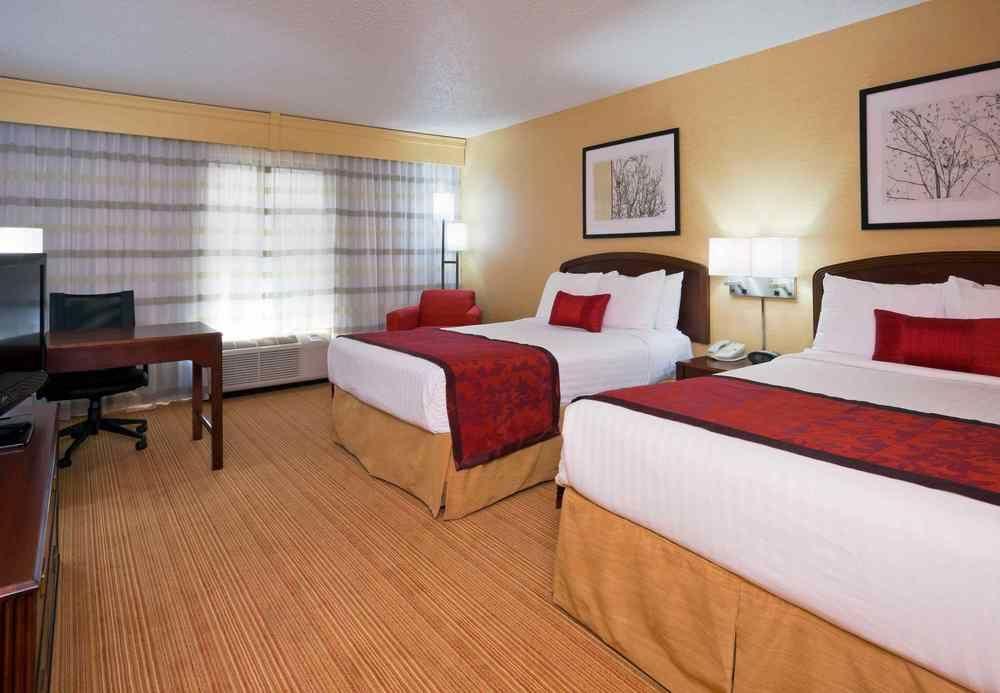 Courtyard Indianapolis At The Capitol Hotel Luaran gambar